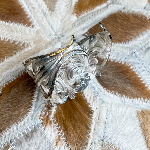 Montana Silversmiths Turquoise set - Picture 4 of 9